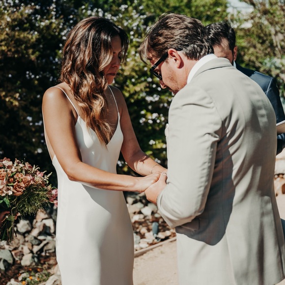 Grace Loves Lace Summer - Picture 2 of 4